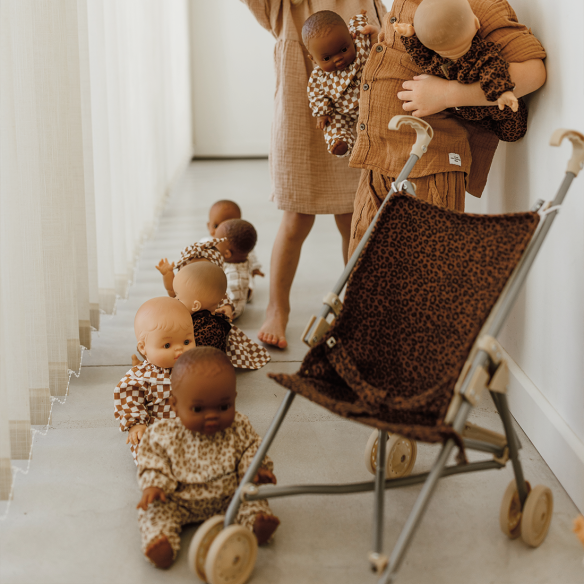 poussette en gaze de coton léopard marron personnalisable