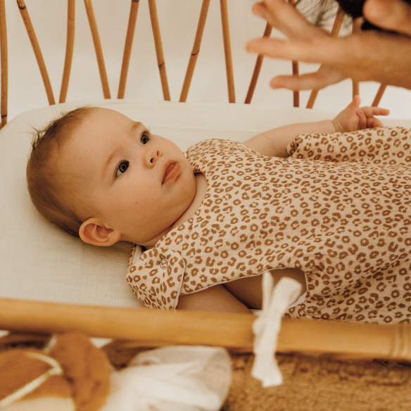 gigoteuse hiver gaze de coton léopard personnalisable