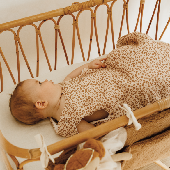 gigoteuse hiver gaze de coton léopard personnalisable