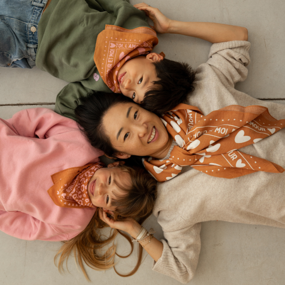 Foulard coeurs 100cm