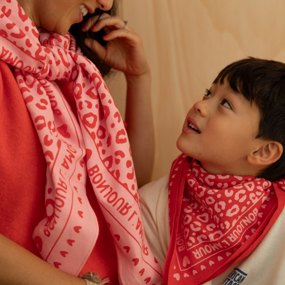 Foulard léopard 100cm