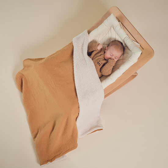 couverture pilou moumoute gaze camel