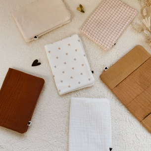 porte protège passeport gaze caramel