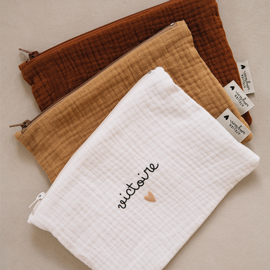 trousse plate en gaze de coton ecru