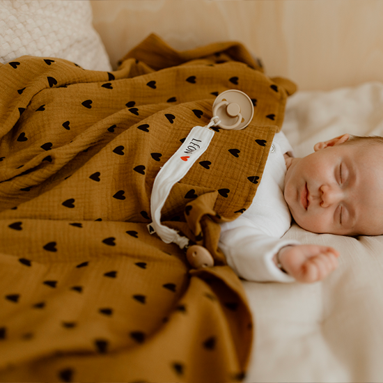 lange bébé coeurs camel gaze de coton