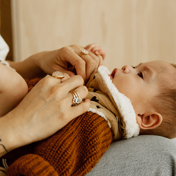 snood bébé enfant gaze camel moumoute
