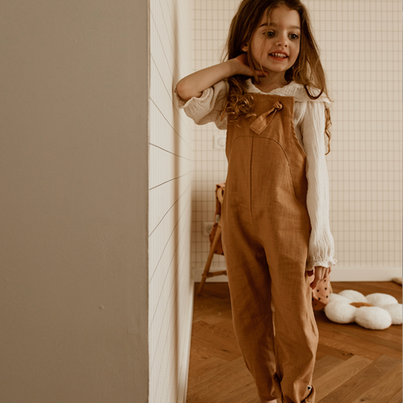 salopette en lin camel personnalisable